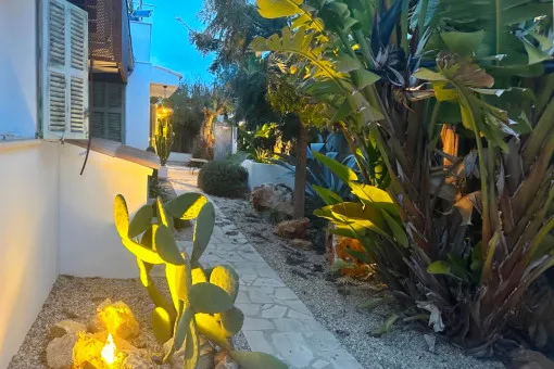 Cala Mandia, beach house with 3 bedrooms, 2 bathrooms, saltwater pool and air conditioning — photo 4