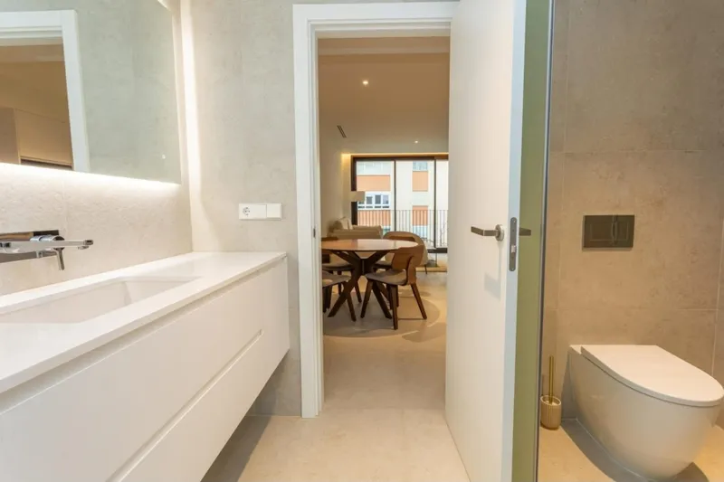 Stylish Newly Built Apartment with Terrace, Pool & Gym in Santa Catalina — photo 3