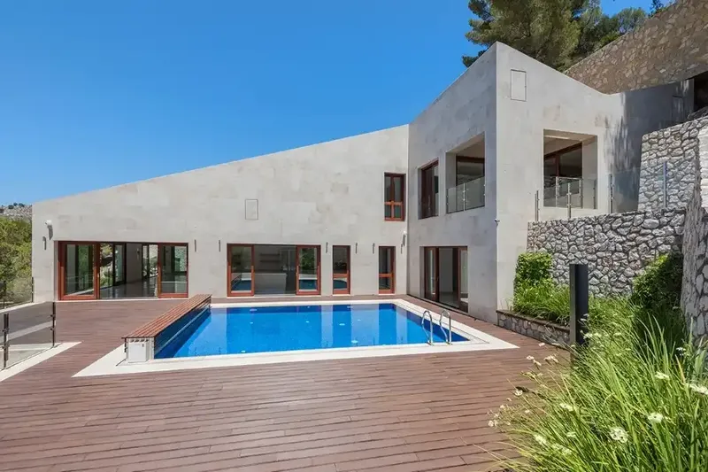 Located just 5 minutes from the beach in an exclusive area of Canyamel in northeast Mallorca, in a picturesque location next to the c — photo 1