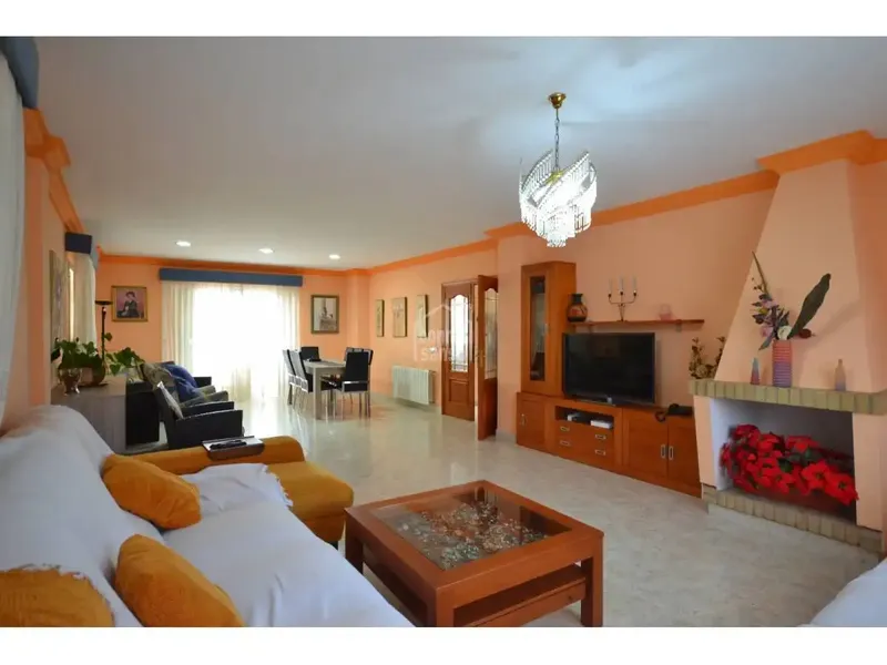 House of approx. 348m² with pool, occupancy certificate and tourist license, just 5 minutes from Cala Millor Beach, restaurants and all services — photo 3