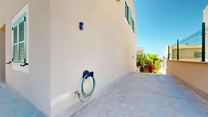 New semi-detached chalet with 4 bedrooms on two floors with private pool in Sa Cabaneta — photo 9