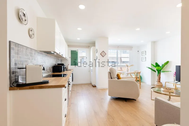 Flat / apartment for sale in Avenida Argentina — photo 7