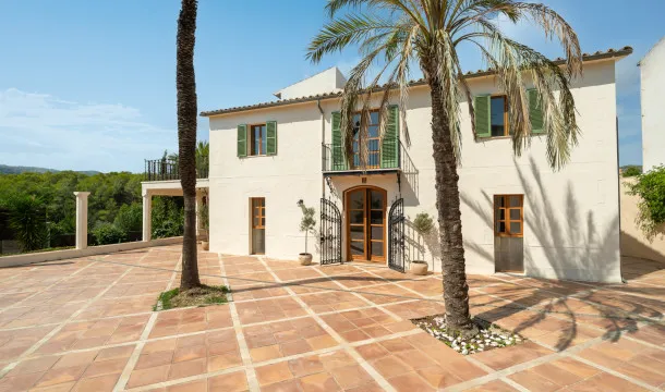 Modern Mediterranean Living in Son Rapinya — photo 2