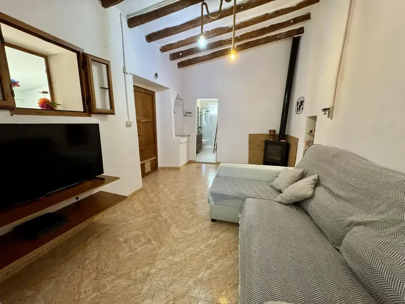 In a quiet area of Campos, we present this recently renovated house, located on a rustic plot of 4,509 m2. A property — photo 8