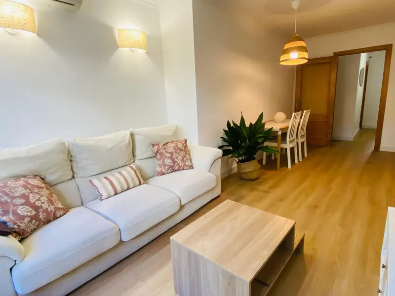 PRECIO DE ALQUILER: 2.160 €/MES — photo 8