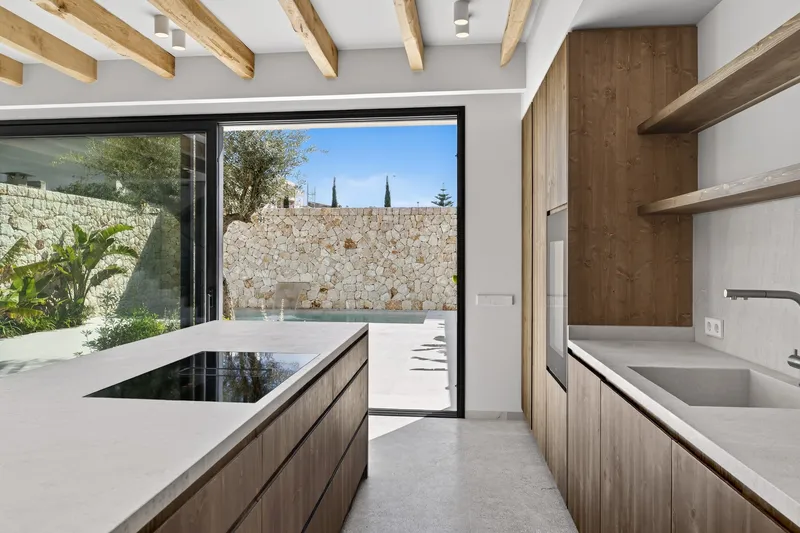 Newly built townhouse in Ses Salines with a beautiful roof terrace — photo 9