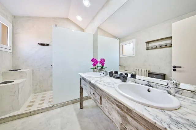 Superb villa with holiday rental license for sale in Puerto Pollensa, Mallorca — photo 9