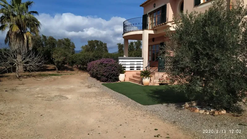 Charming finca in a natural setting in Sa Pobla with very easy access — photo 4