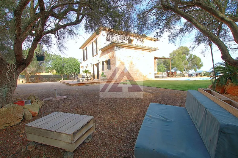 Country house for sale in Ses Salines — photo 11