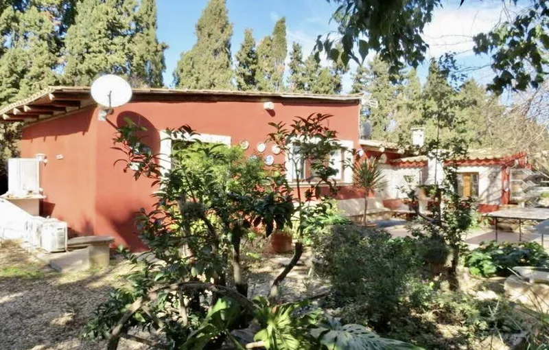 Finca with 6 bedrooms, 3 guest houses and holiday rental license, near Llucmajor — photo 5