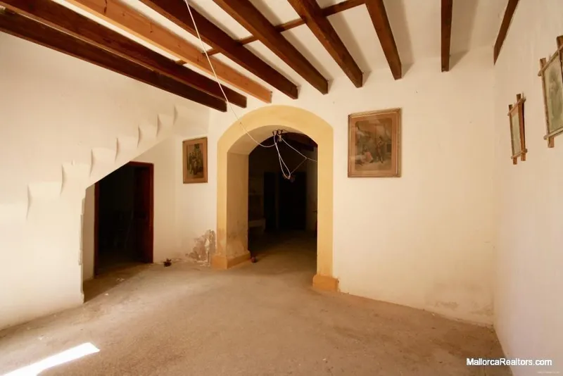 Large historical country house set in an old vineyard with extensive grounds in Algaida — photo 9