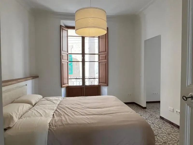 Recently renovated ground floor house in the historic center of Felanitx. It has a tourist vacation license for 9 people. — photo 9