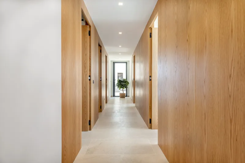 Project! Luxurious penthouse in Santa Ponça with private pool terrace and sea views — photo 4