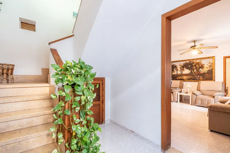 Charming Semi-Detached Home on Corner Plot in Son Espanyolet — photo 2