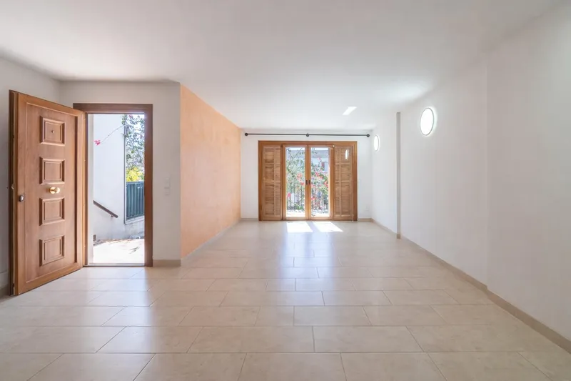 Renovated townhouse in Portals Nous — photo 3
