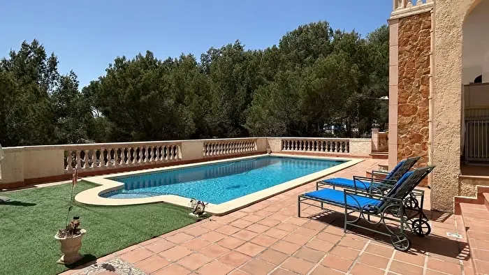 Casa en venta de 5 habitaciones: Costa de la Calma, Calvià — photo 1