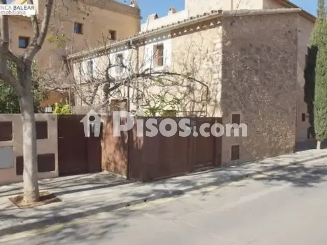 Chalet in Pla de na Tesa — photo 1