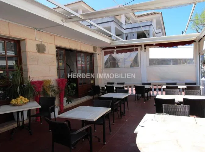 Business Transfer Traspaso Restaurant in Paguera Mallorca for Sale — photo 4