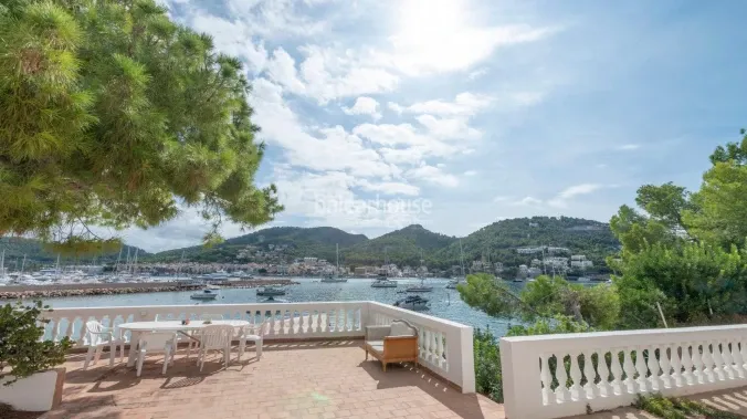 Elegant villa with spectacular views and direct access to the sea in Puerto de Andratx — photo 3
