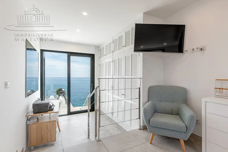 Modern Villa in Cala Murada - First Sea Line — photo 9