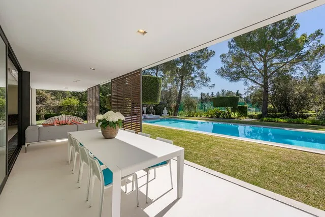 Award-winning architectural residence with landscaped gardens & private tennis court, Pollensa, Mallorca — photo 5