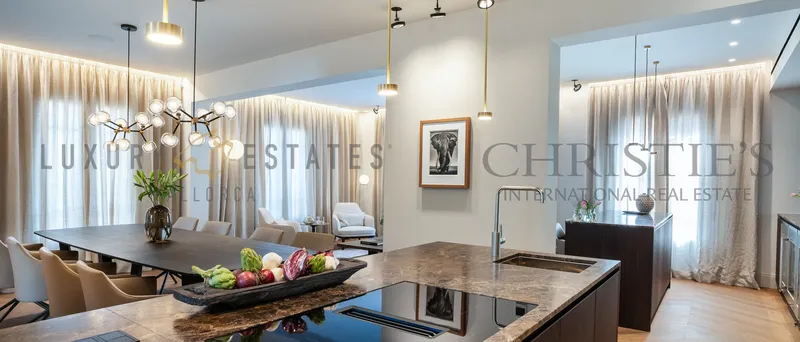 Unique lavishly renovated townhouse in the heart of Palma — photo 11