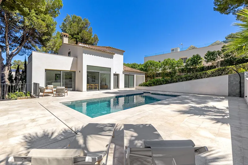 Villa in Santa Ponsa - Modern chalet with pool — photo 1
