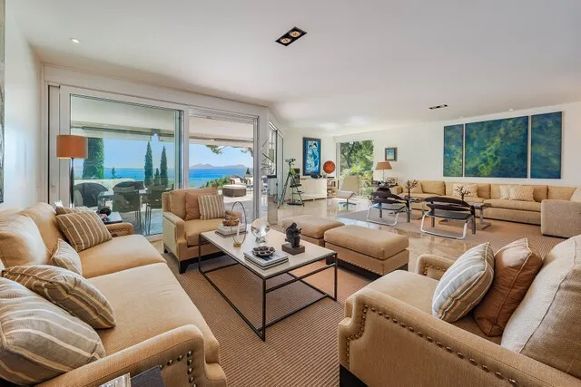 Exceptional sea view villa for sale by the beach in Formentor, North Mallorca — photo 6
