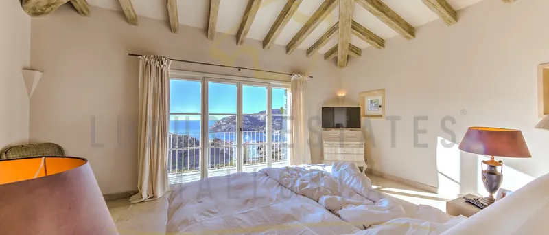 Natural stone villa in Port Andratx with harbour views — photo 7