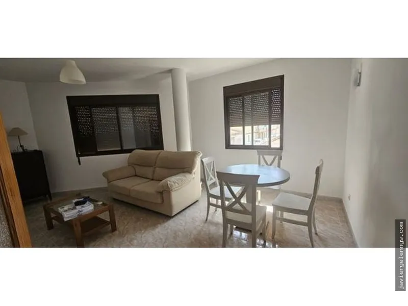 Flat for rent on Calle de Sant Rafel — photo 1