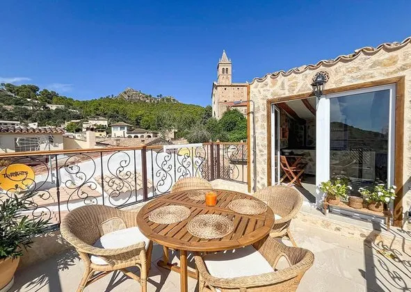 Penthouse in Plaza des Pou, 6, Andratx Pueblo, Andratx — photo 1