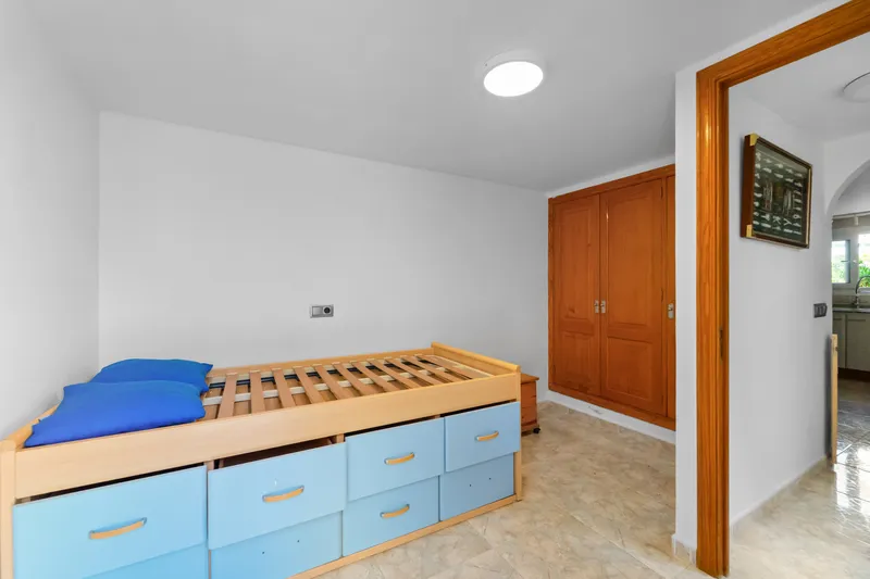 Duplex near the coast in Portocolom — photo 12