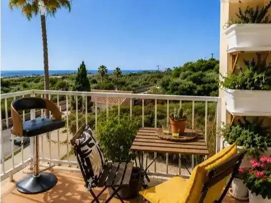 Piso de 3 dormitorios con terraza, parking y trastero en Calonge — photo 5