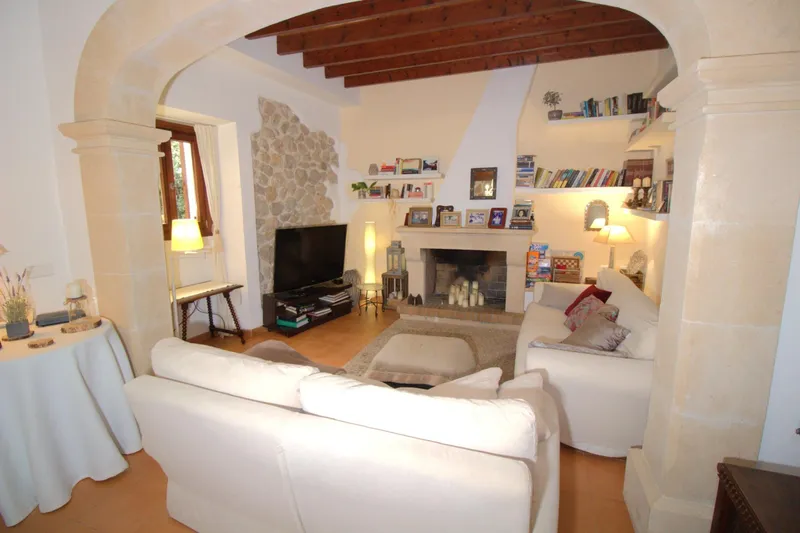 Exclusive house with soul in Caimari — photo 11