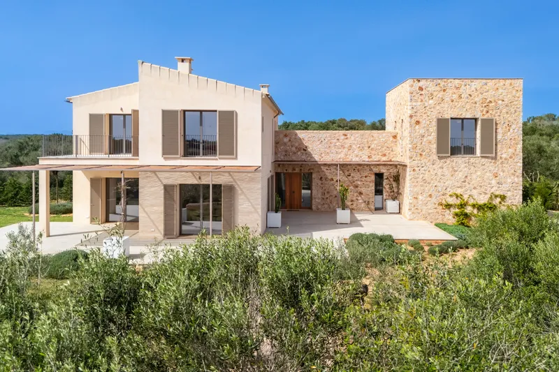 New-build finca with modern architecture on large plot in Santanyí — photo 4