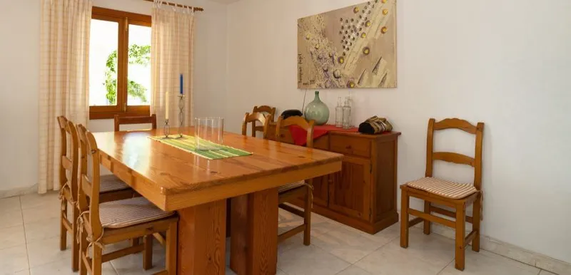 Chalet with pool in Cala Egos — 219 m², independent guest house, steps from the beach — photo 9