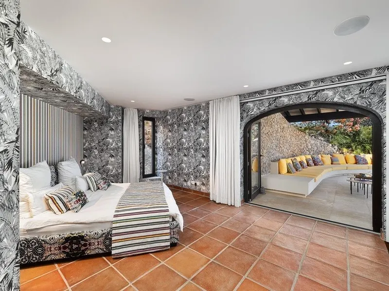 Villa with private sea access — photo 8