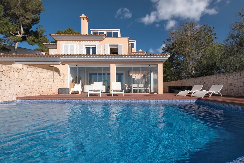 Fabulous villa overlooking the sea, urbanization Puig de Rós, Mallorca. — photo 5