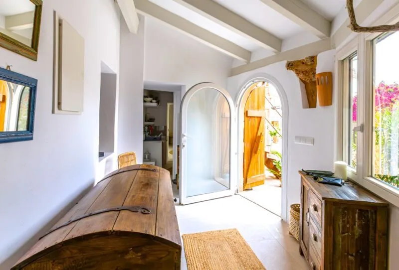 Attached house — photo 1