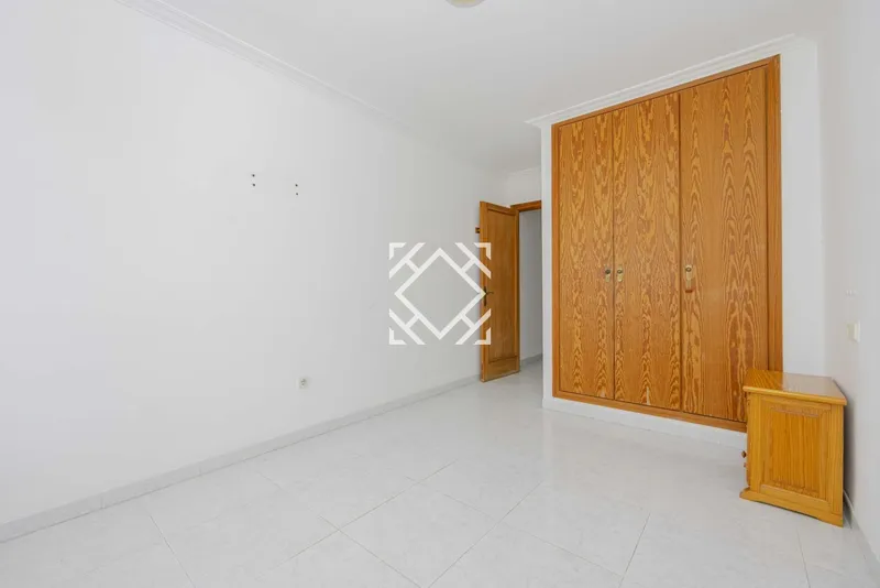 Apartment for sale in a privileged location in Puerto de Alcudia, Mallorca. — photo 10
