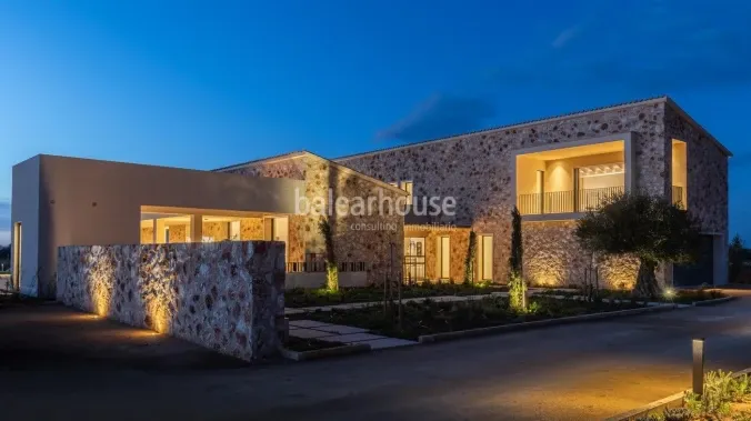 Spectacular new finca with views of all the green surroundings of Santanyí and close to beaches — photo 1