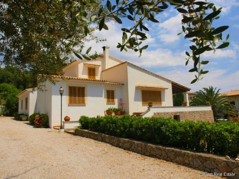 Beautiful villa in Valldemossa with fantastic views of the Sierra de Tramuntana mountains — photo 2