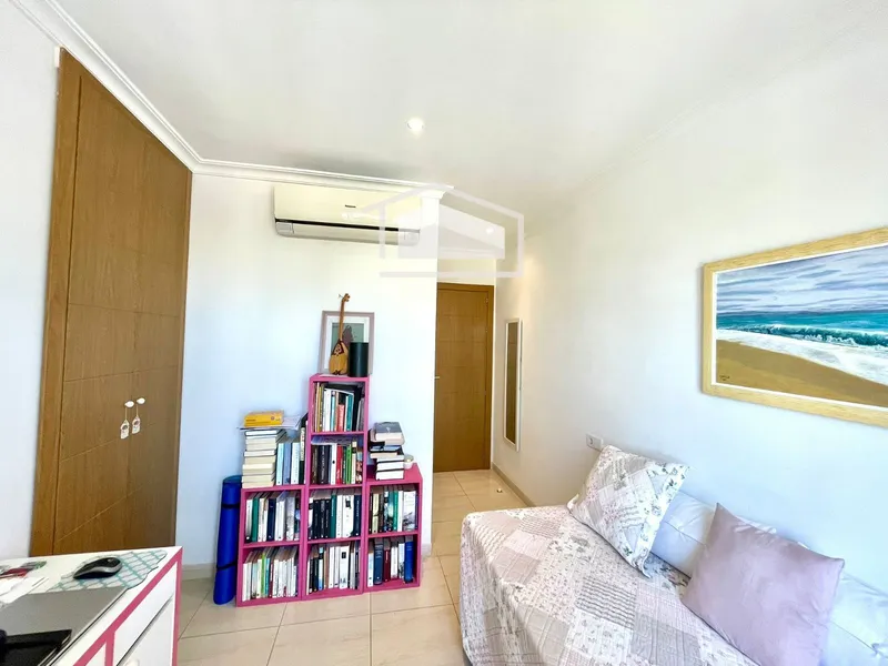 Exclusive duplex with private terraces and solarium in Colònia de Sant Jordi — photo 8