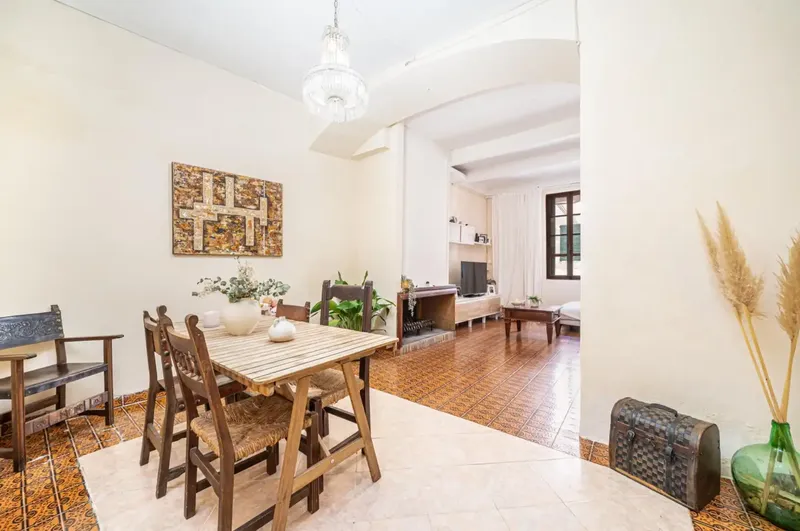 Spacious Majorcan manor house of 591 m² built in the heart of Porreres, a property with great presence, ample spaces — photo 4