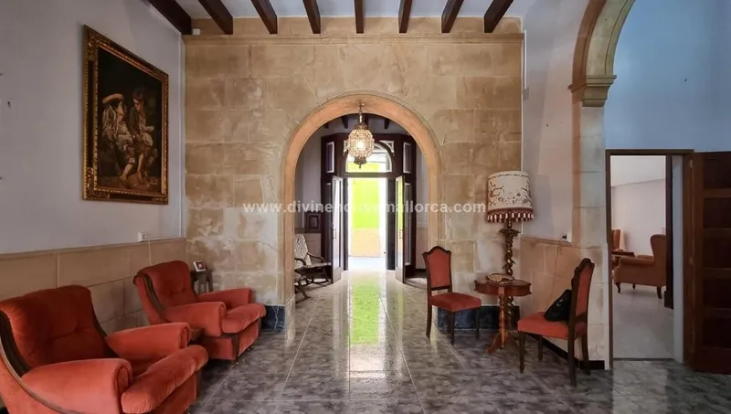 House with great potential, character and ETV in Felanitx — photo 5