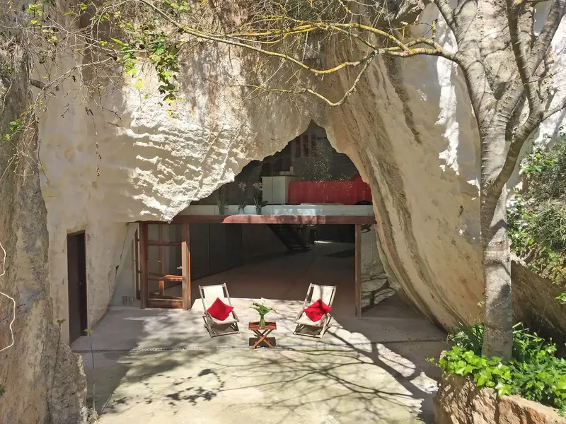 Exclusive finca with panoramic views to Felanitx, infinity pool and ETV licence — photo 5