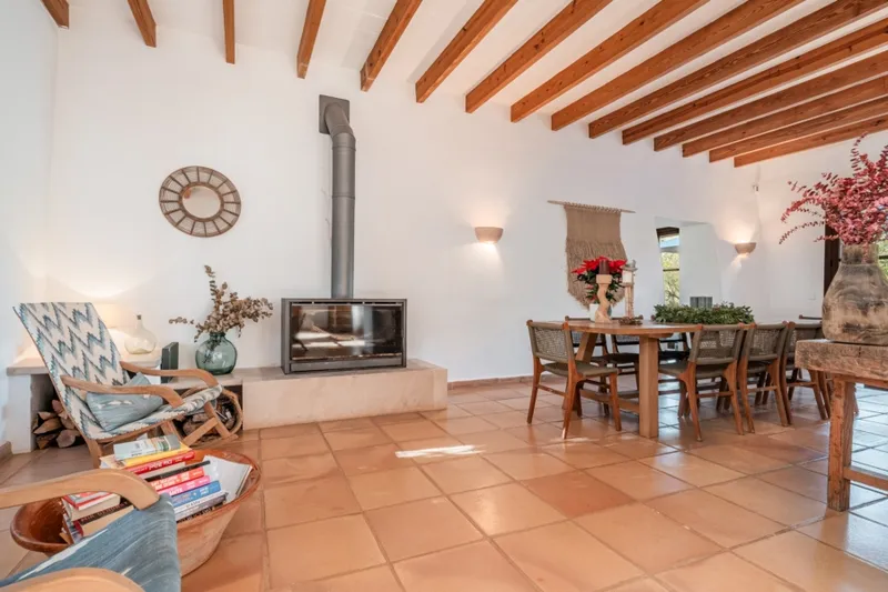 Elegant country finca with pool, guest house & Mediterranean gardens—complete peace — photo 12
