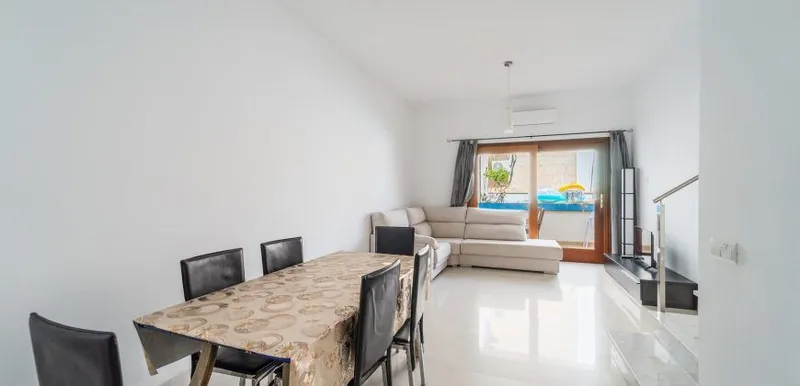 Townhouse for rent in Ses Salines with pool — photo 2