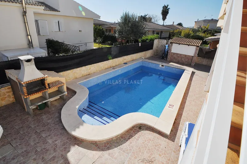 Detached house with tou... — photo 1