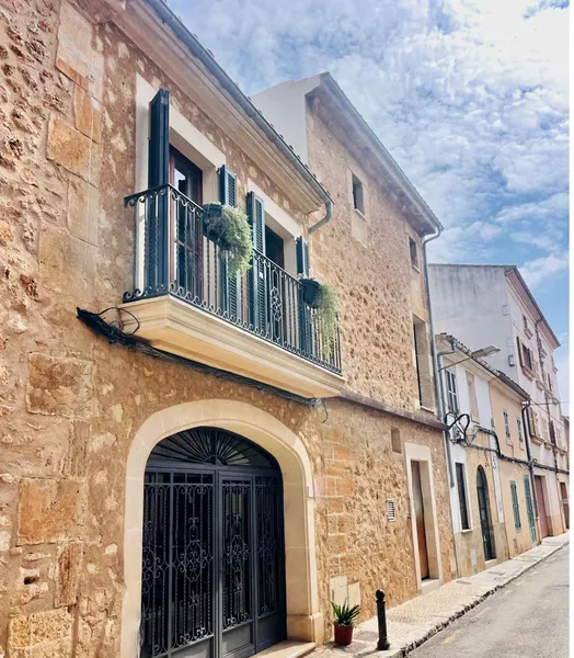 Beautiful Majorcan townhouse in the heart of Campos — photo 4